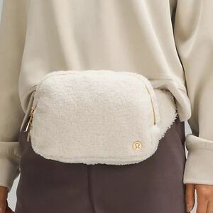 Lululemon Large Everywhere Fleece Belt Bag